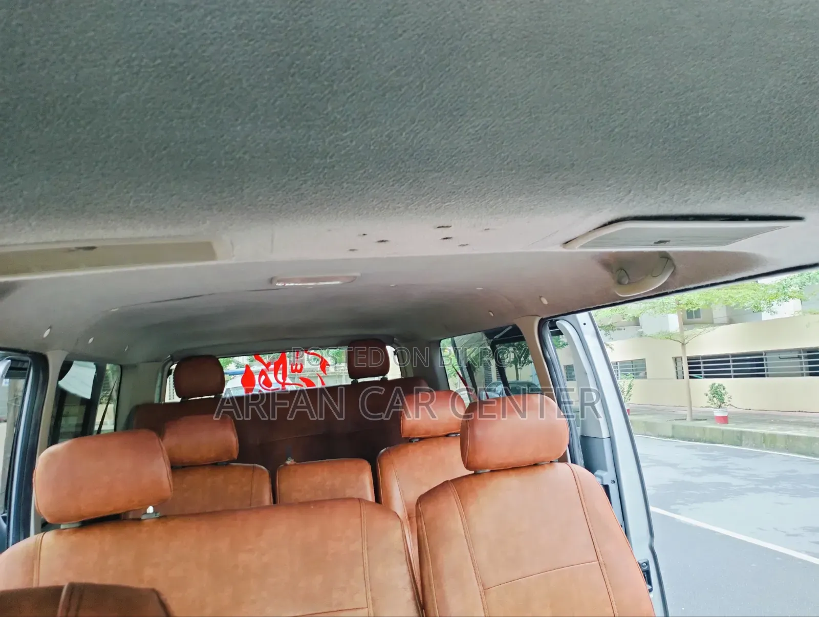 Toyota Grand HiAce 2000 Silver