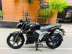 TVS Apache RTR 160 4V 2023 Black