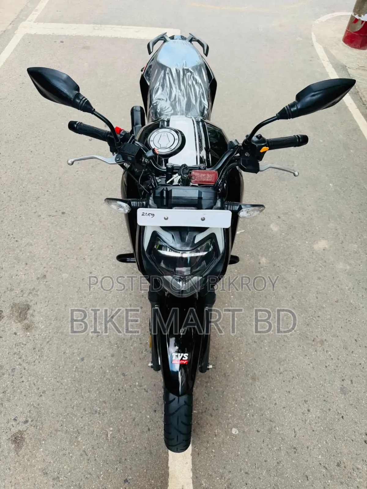TVS Apache RTR 160 4V 2023 Black