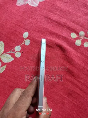 Apple iPhone 5s 64 GB Silver