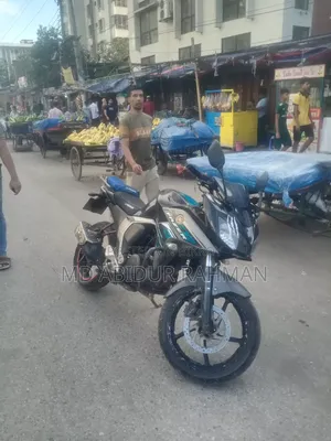 ইয়ামাহা ফেজার এফআই ভি২ ২০১৯ ব্ল্যাক