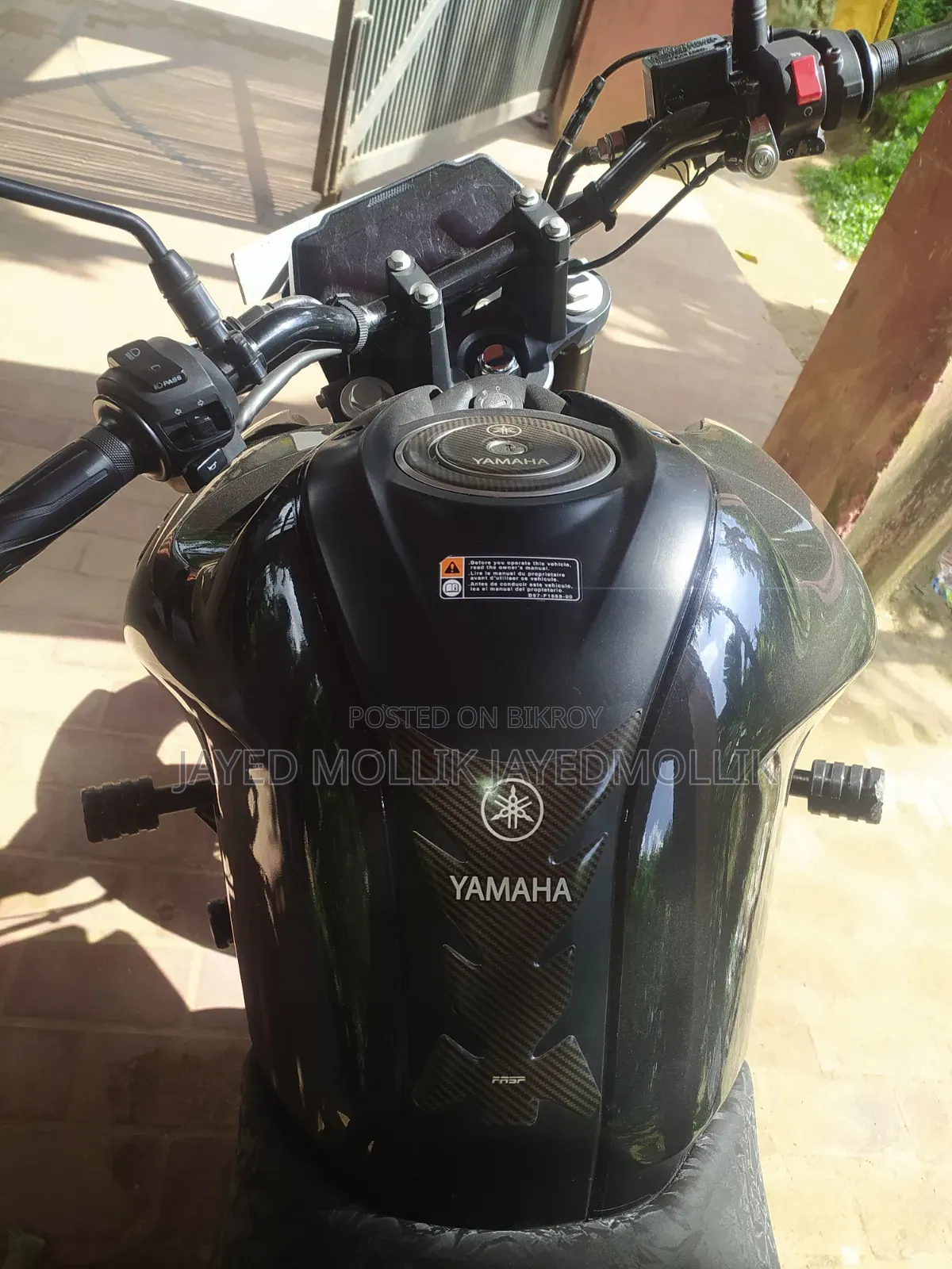 ইয়ামাহা এফজেডএস ভি৪ ২০২৩ ব্ল্যাক
