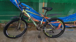 বிக্রি করার জন্য গিয়ার সাইকেল