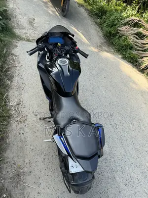 Yamaha R15 V3 2020 Black