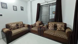 সোফা বিক্রয় হইবে