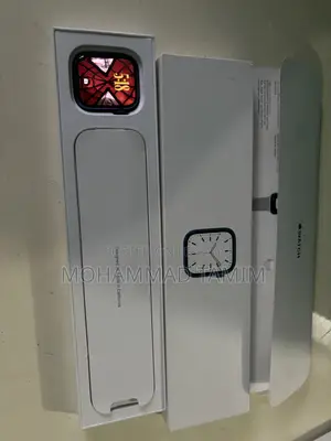 অ্যাপল ওয়াচ ৭ সিরিজ (৪৫মিমি, নীল)