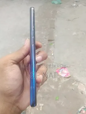 Realme V11 128 GB