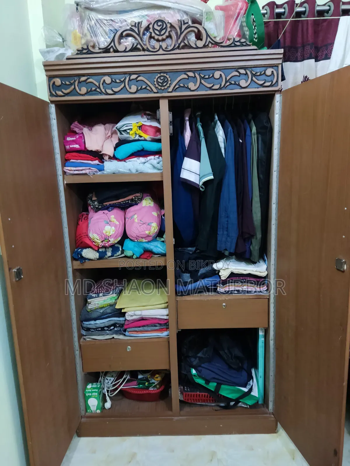 মালয়েশিয়ান উড কাঠের আলমারি বিক্রি