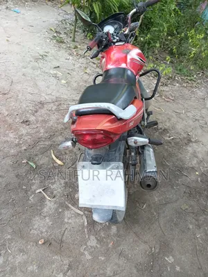 টিভিএস মেট্রো প্লাস ২০১৯ লাল
