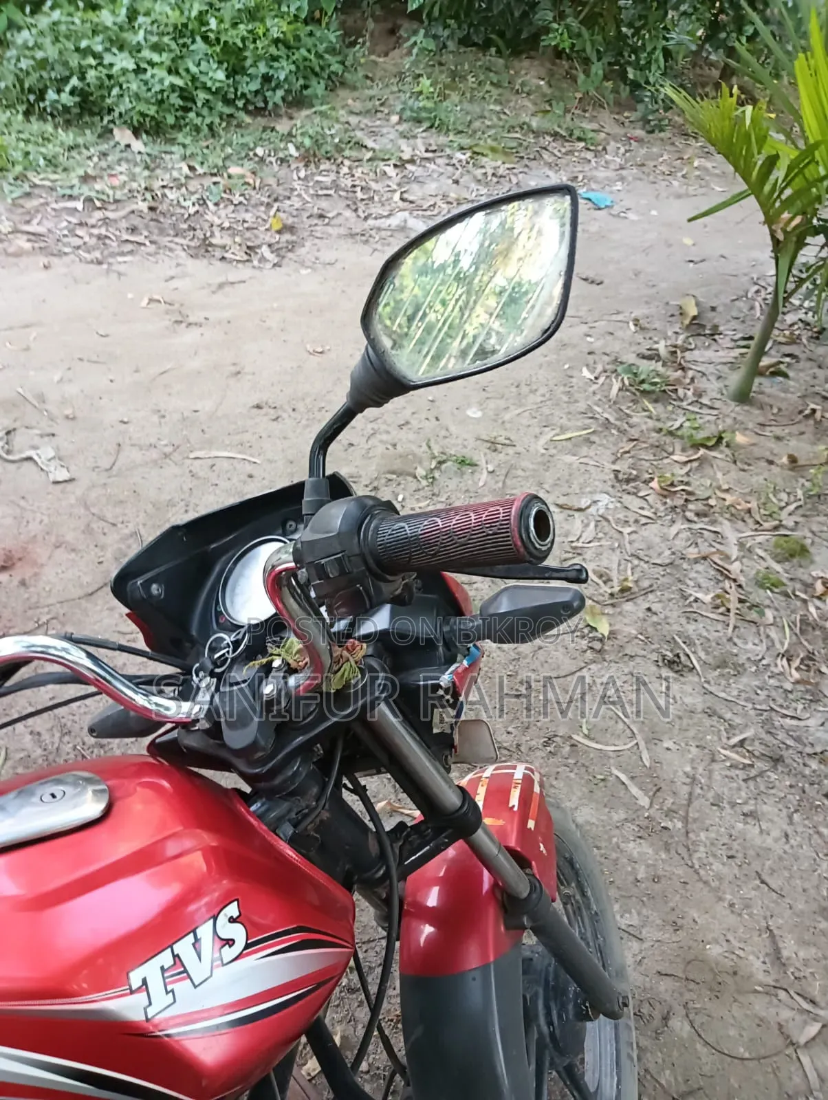 টিভিএস মেট্রো প্লাস ২০১৯ লাল