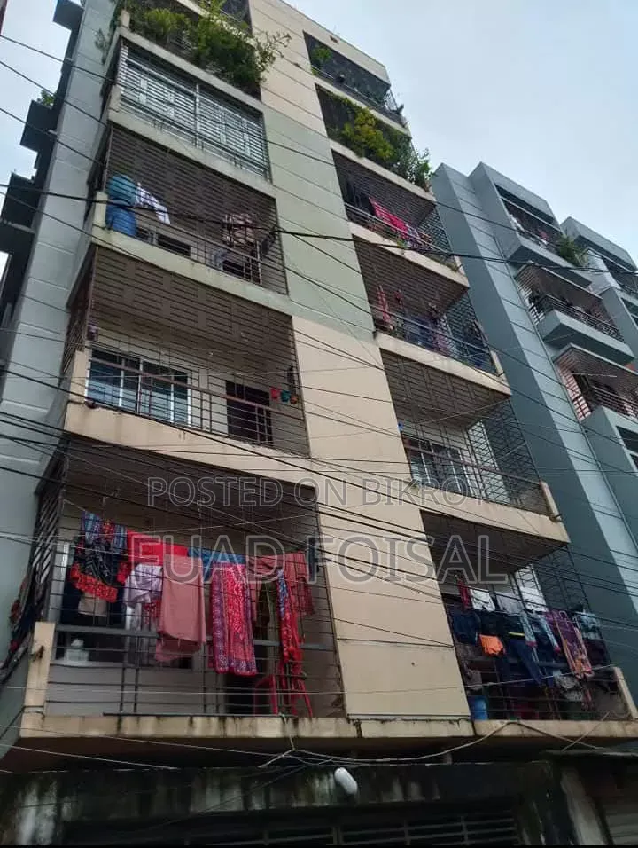 মোহাম্মদপুরে ৪ বেডরুমের অ্যাপার্টমেন্ট বিক্রয়ের জন্য