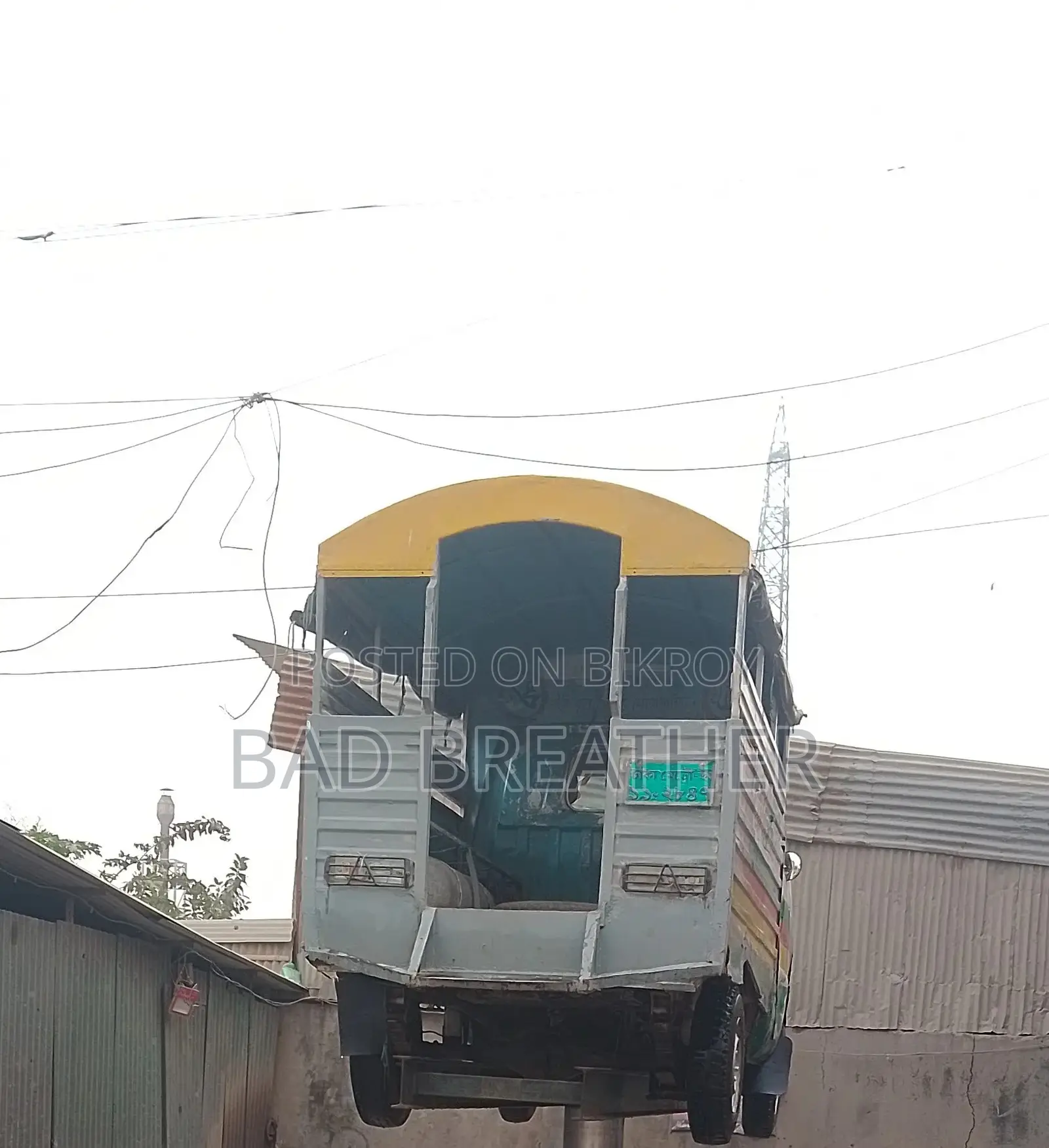 ইসুজু প্রেস্টিজ ২৫১৫ ২০১৬ হোয়াইট