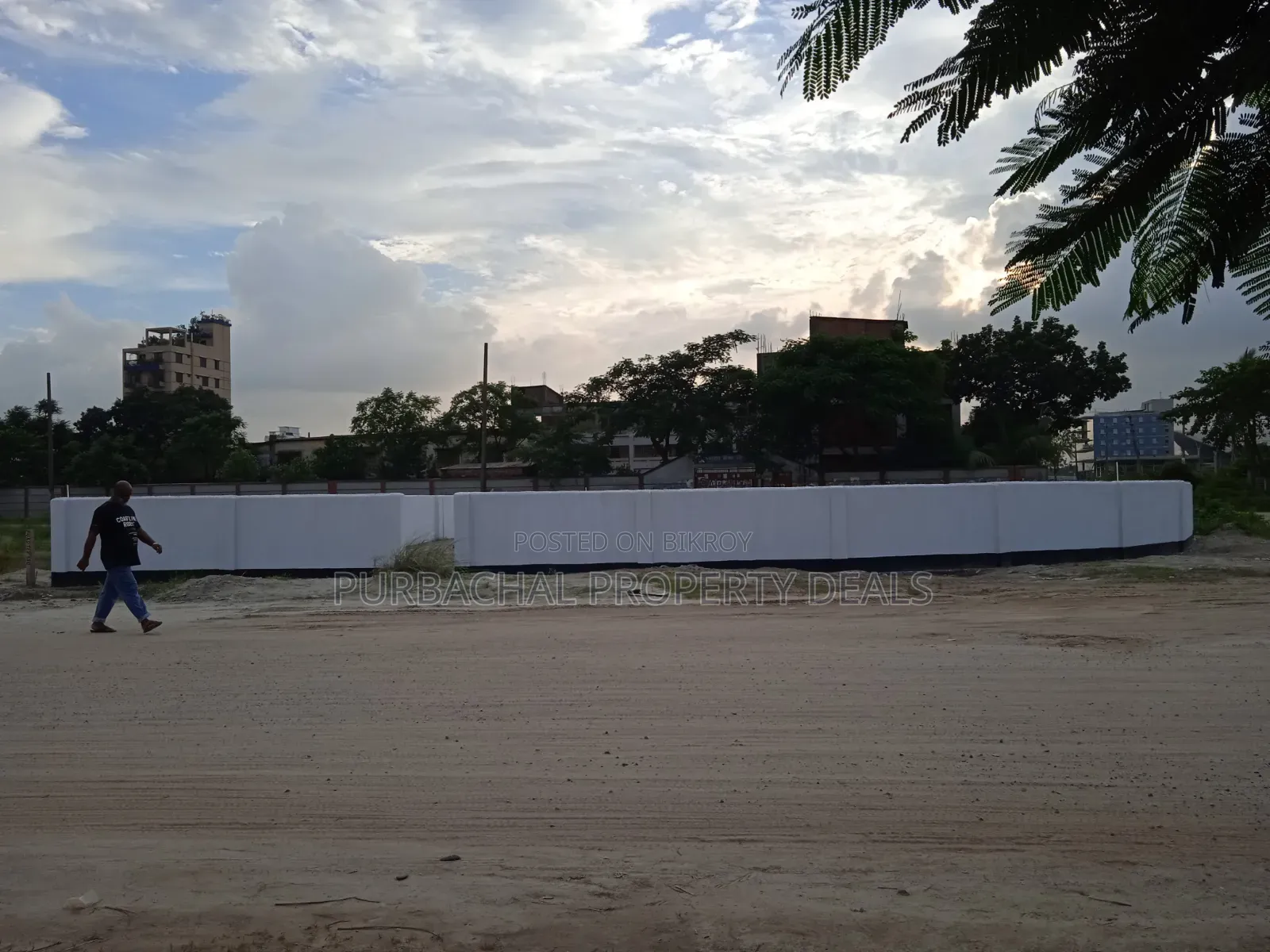 8.62 Katha Commercial Plot in Sector 4 Purbachal with Shitalakshya River View