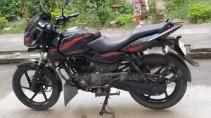 বাজাজ পালসার ১৫০ ২০১৯ ব্ল্যাক