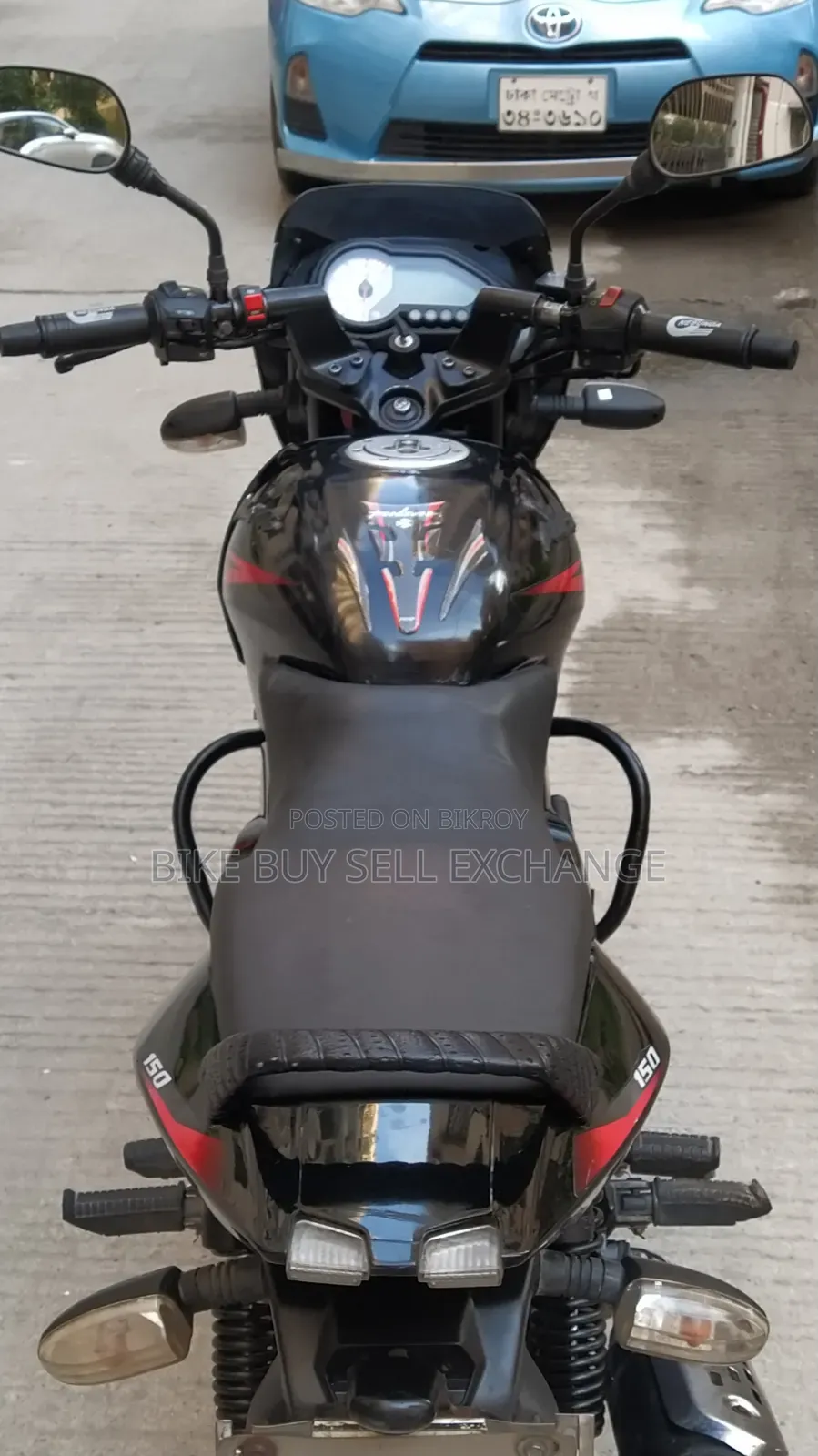বাজাজ পালসার ১৫০ ২০১৯ ব্ল্যাক