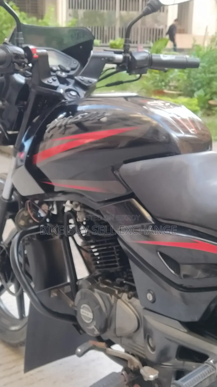 বাজাজ পালসার ১৫০ ২০১৯ ব্ল্যাক