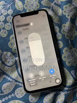 অ্যাপল আইফোন ১২ ৬৪ জিবি ব্ল্যাক