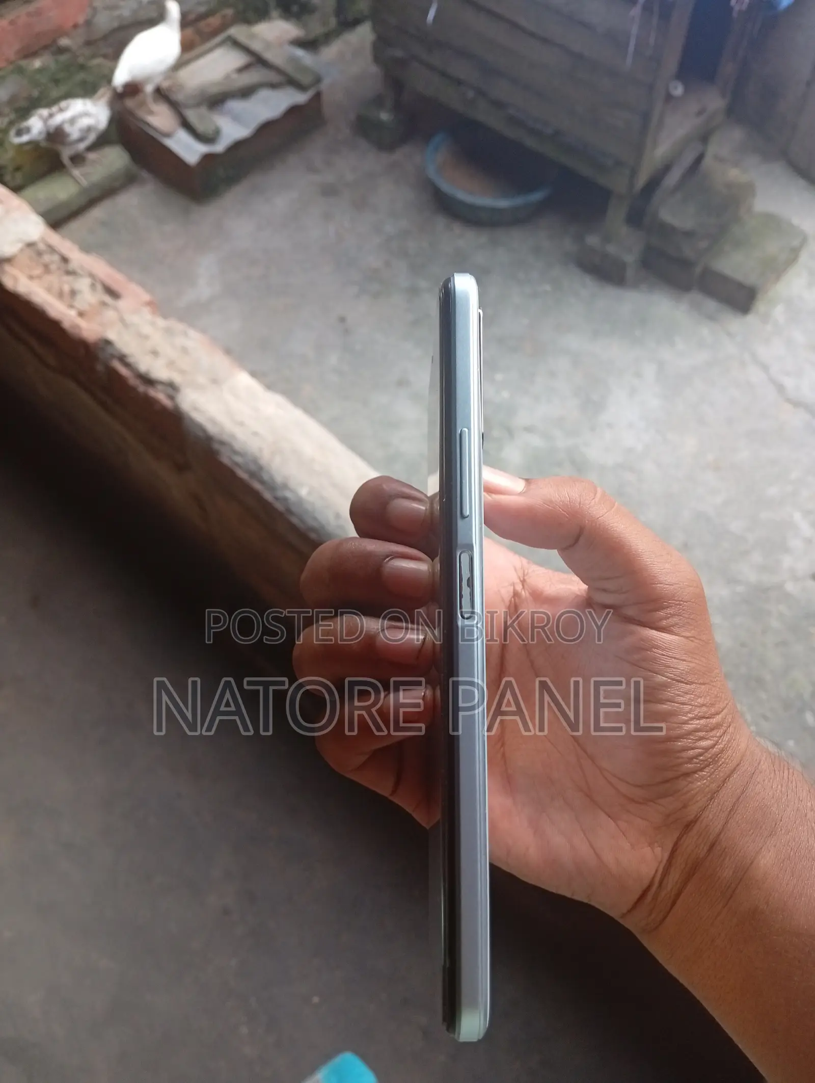 Vivo Y21 64 GB White