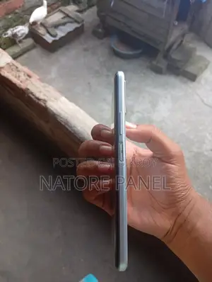 Vivo Y21 64 GB White