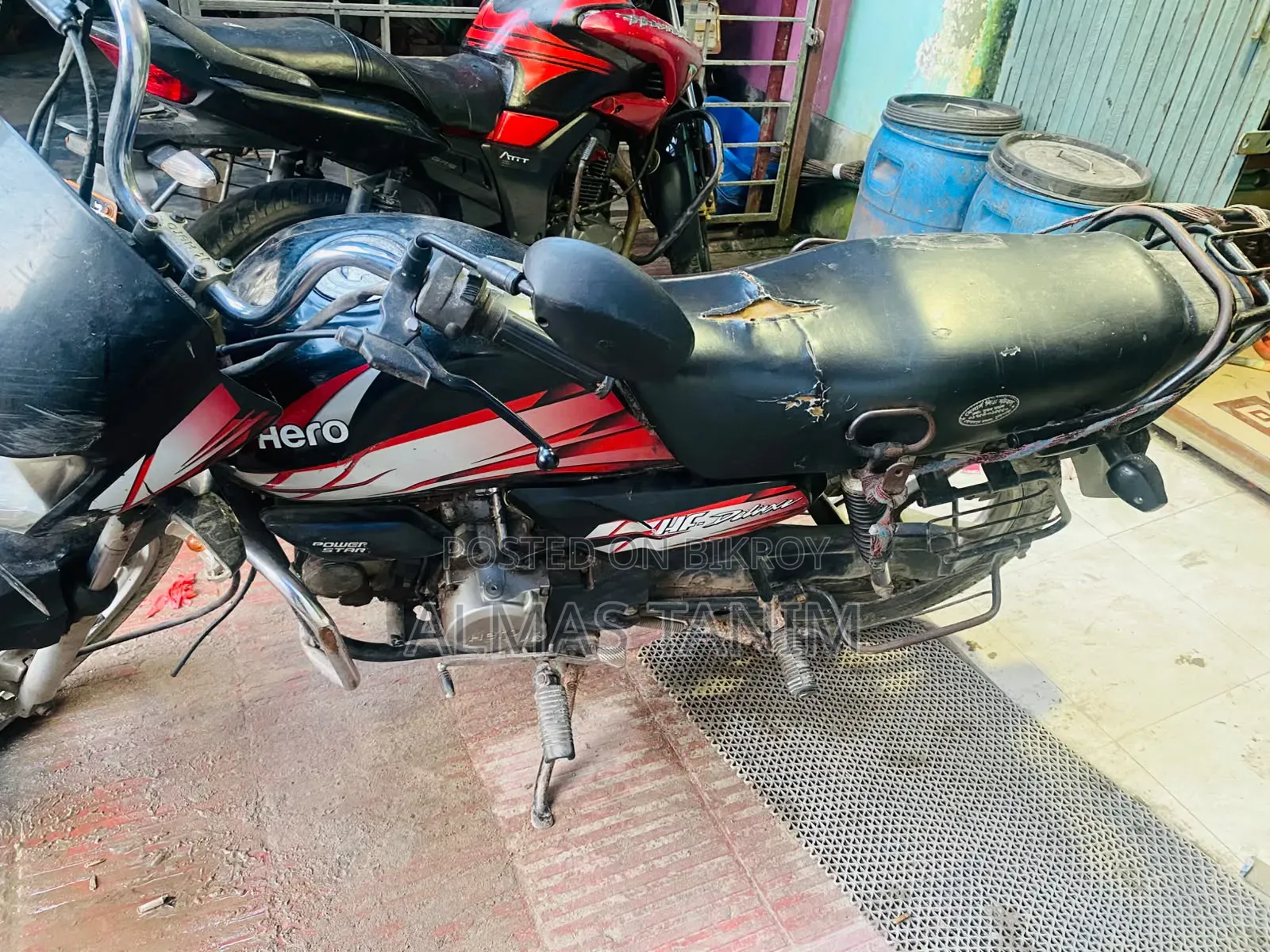 Hero HF Deluxe 2018 Black