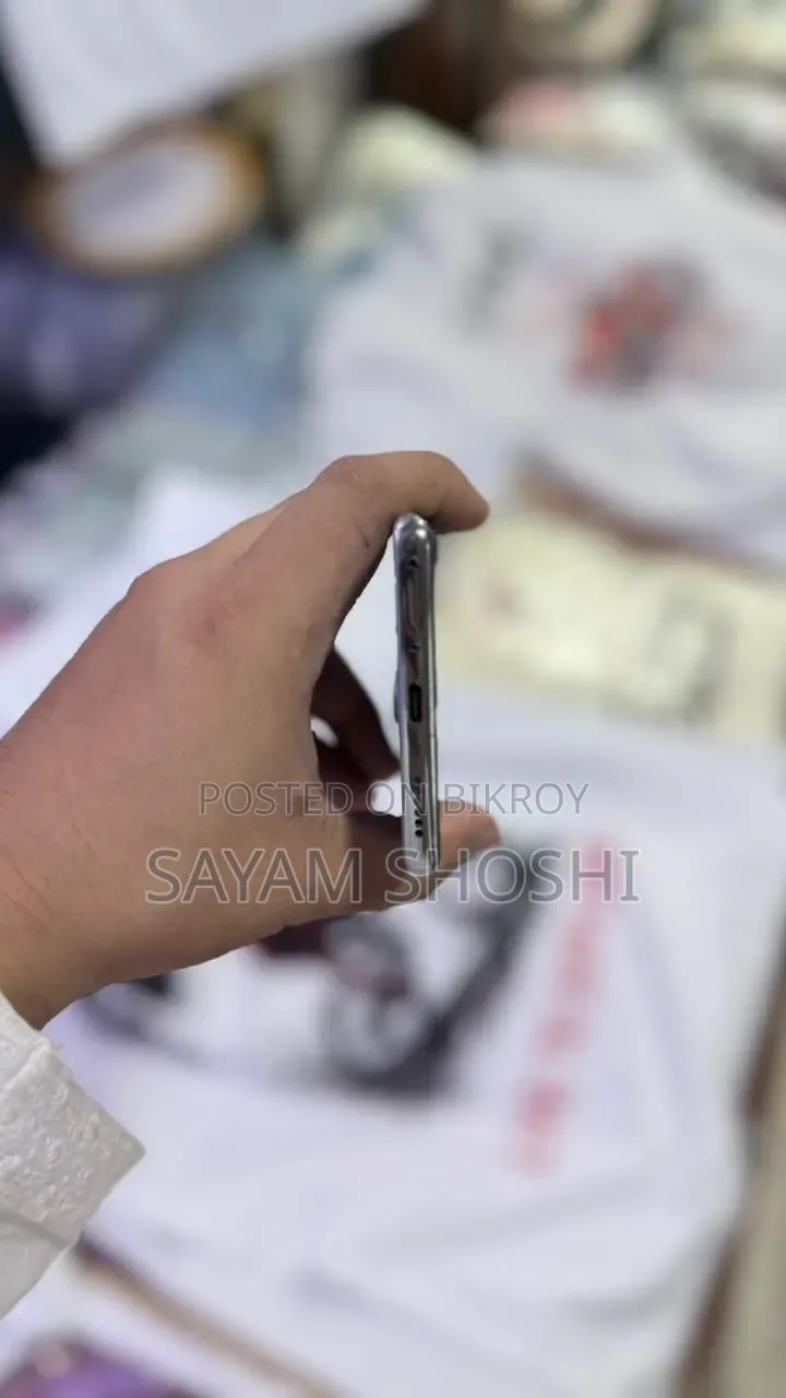 Tecno Camon 40 Pro 4G 256 GB White