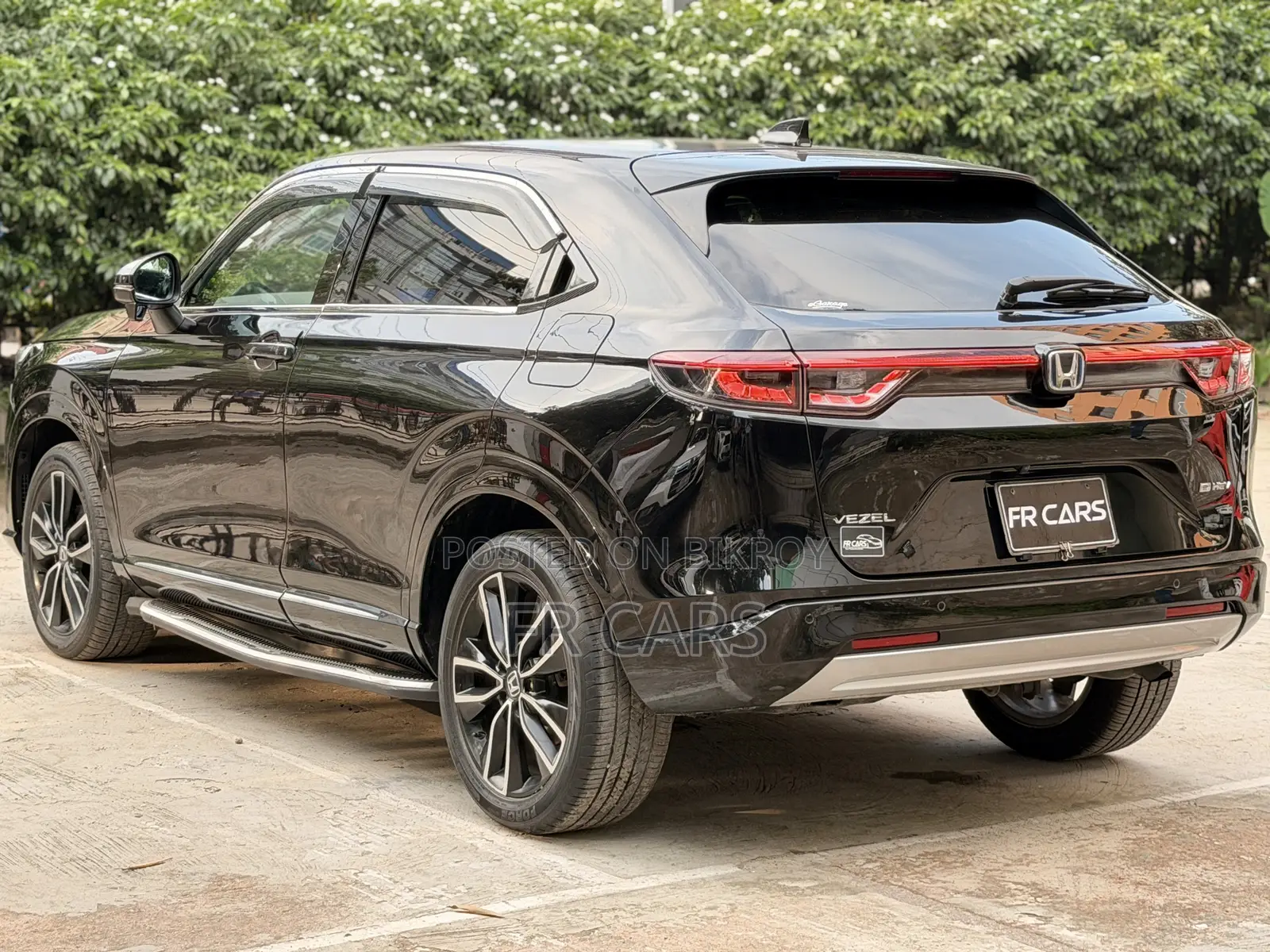 Honda Vezel 2022 Black