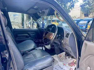Toyota Land Cruiser Prado 2.7 5dr 2002 Black
