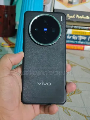ভিভো এক্স২০০ ২৫৬ জিবি কালো
