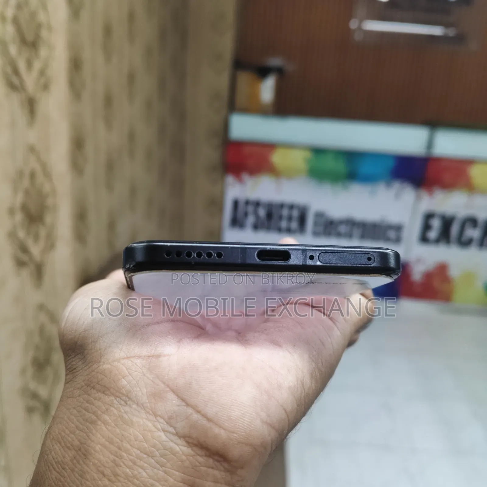ভিভো এক্স২০০ ২৫৬ জিবি কালো
