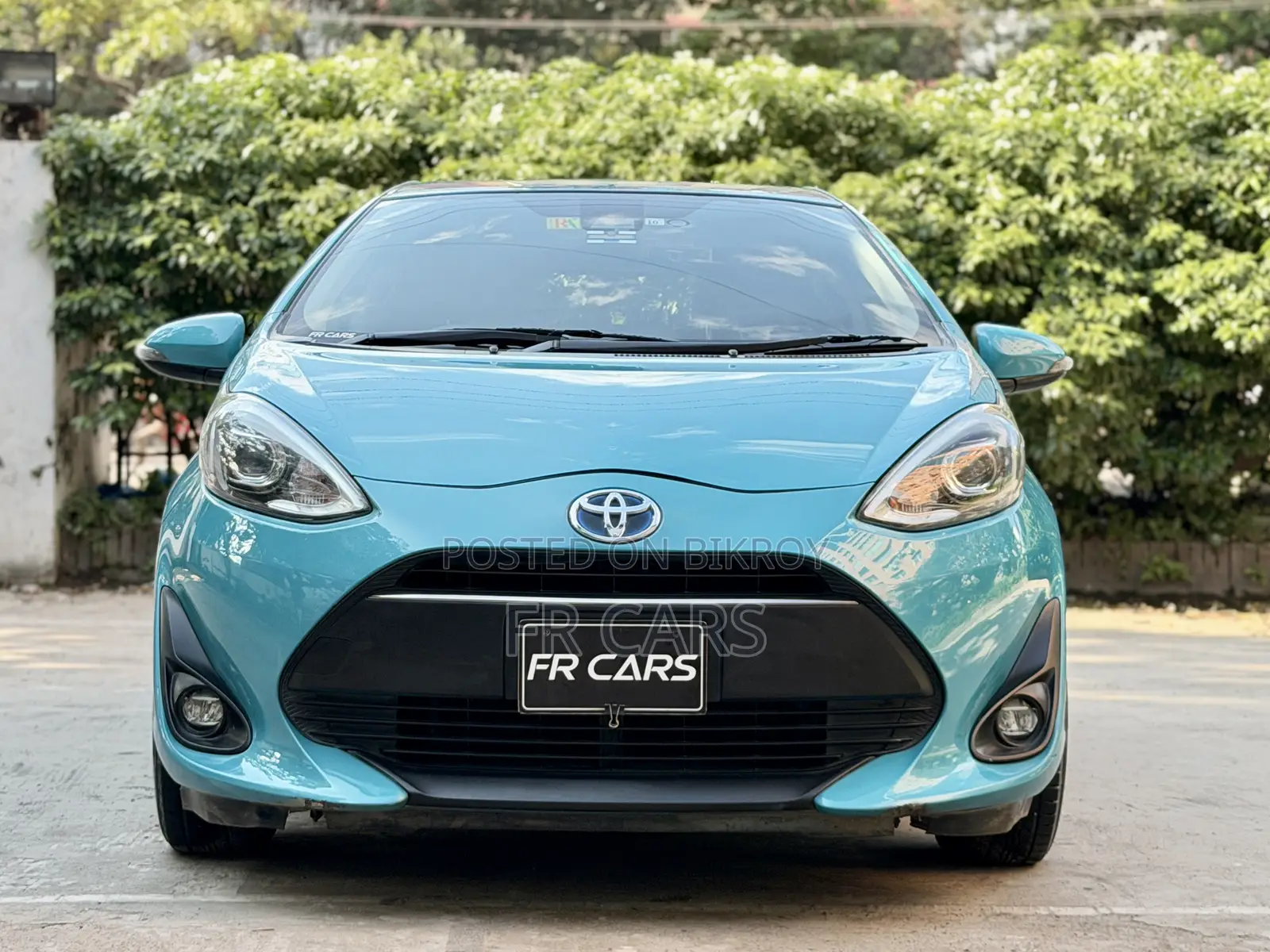 Toyota Aqua 2017 Blue