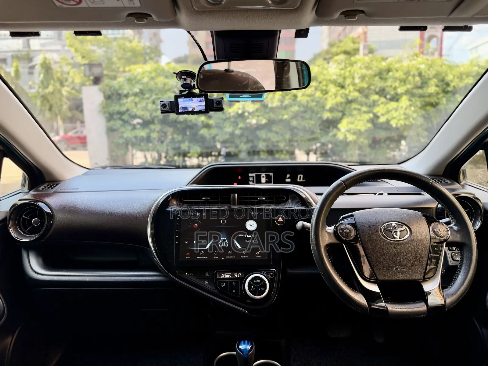 Toyota Aqua 2017 Blue