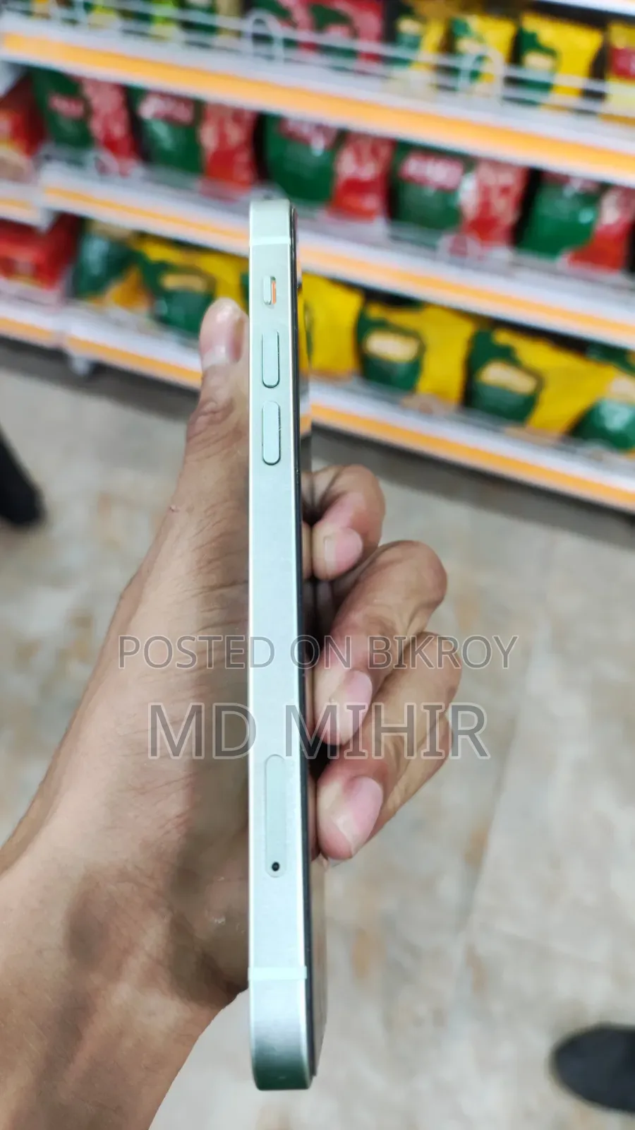 অ্যাপল আইফোন ১২ ১২৮ জিবি