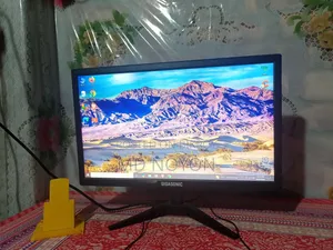 ব্যবহৃত মনিটর বিক্রির জন্য
