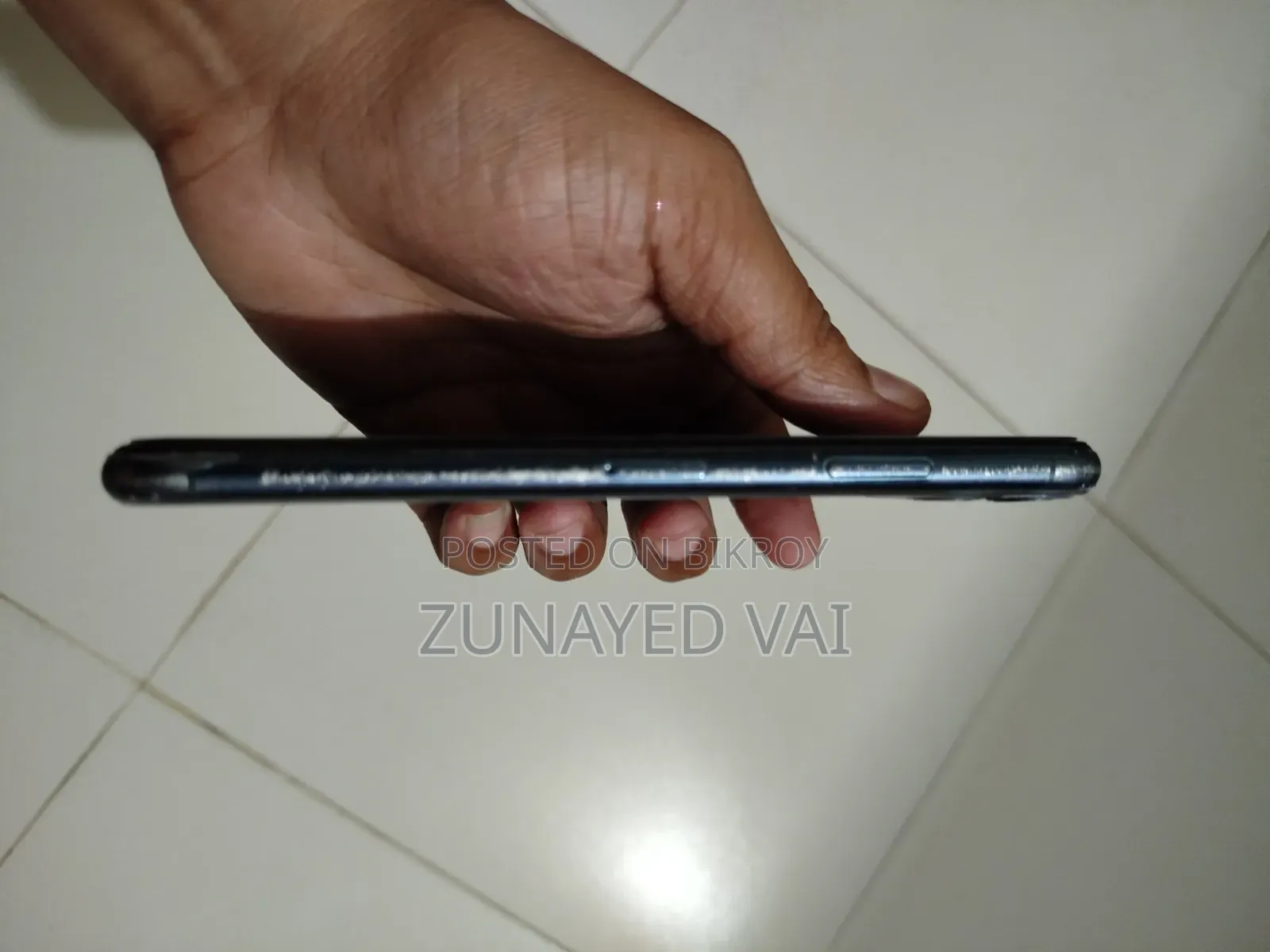 অ্যাপল আইফোন ১১ প্রো ম্যাক্স ৫১২ জিবি ব্ল্যাক