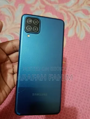 স্যামসাং গ্যালাক্সি এ১২ ৬৪ জিবি ব্লু