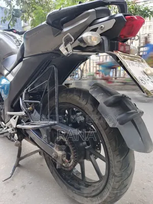 ইয়ামাহা এফজেডএস ভি৩ ২০১৯ গ্রে