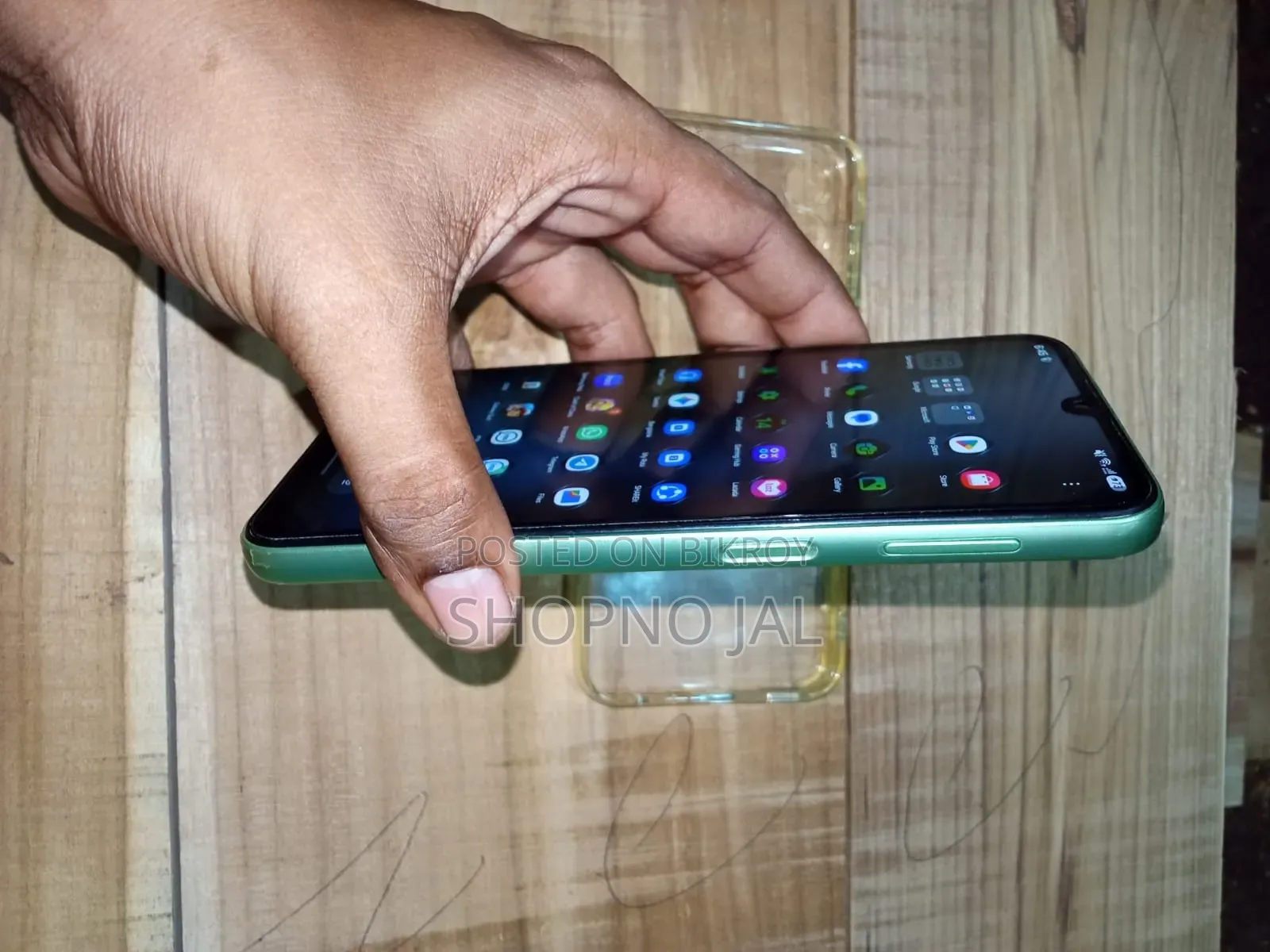 স্যামসাং গ্যালাক্সি এ২৪ ১২৮ জিবি গ্রে