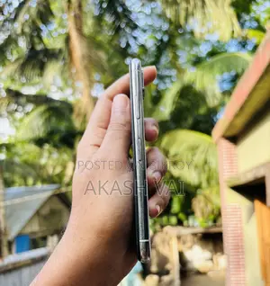New Apple iPhone X 64 GB White