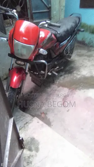 মোটরসাইকেল ২০১২ লাল