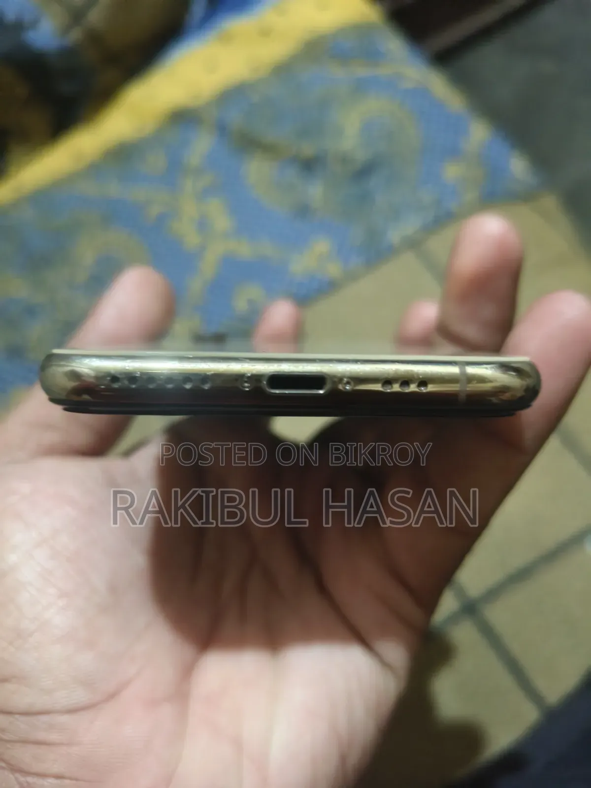 ক্যাট ২৫৬ জিবি গোল্ড