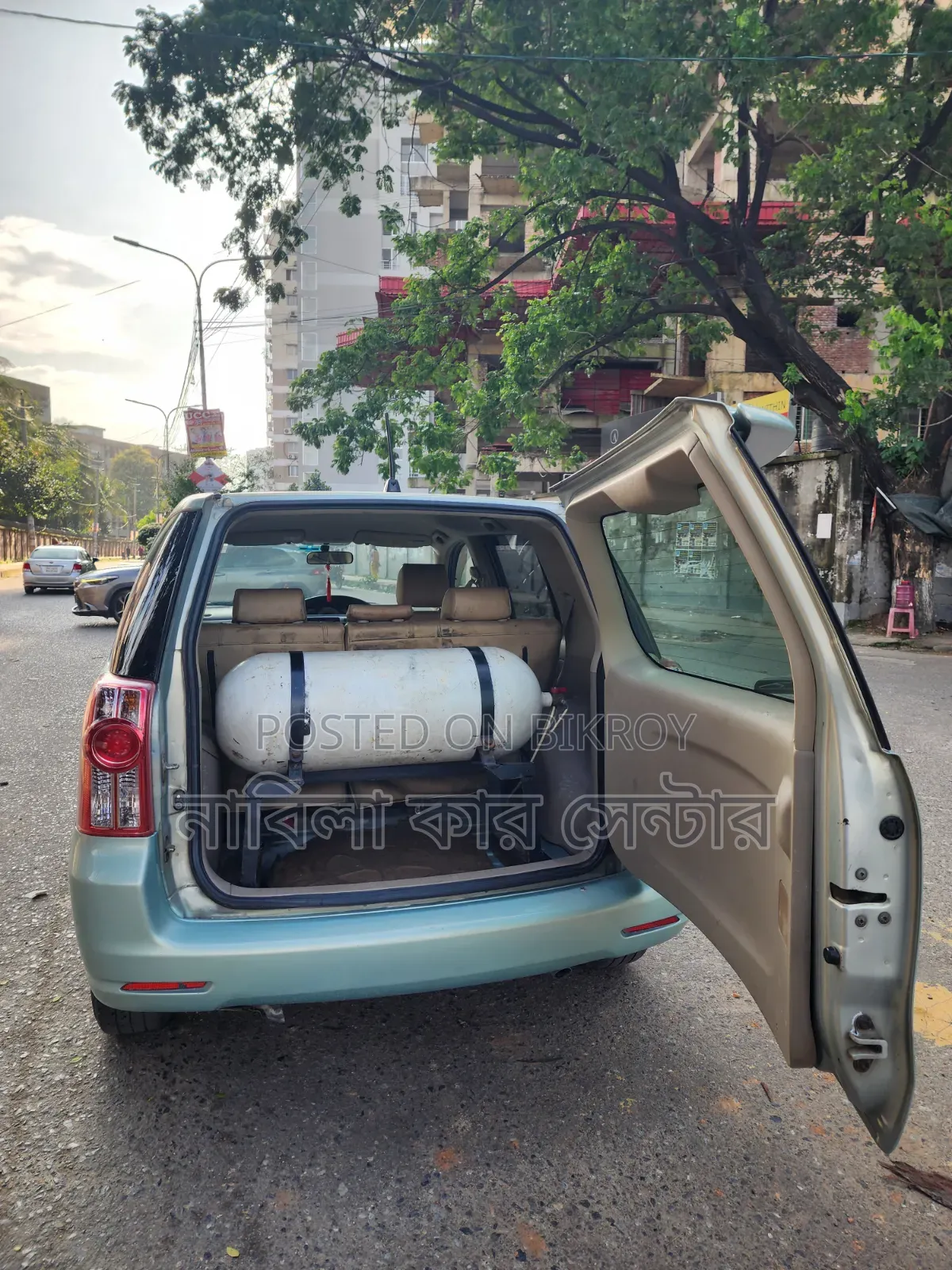 টয়োটা রাউম ২০০৯ সিলভার