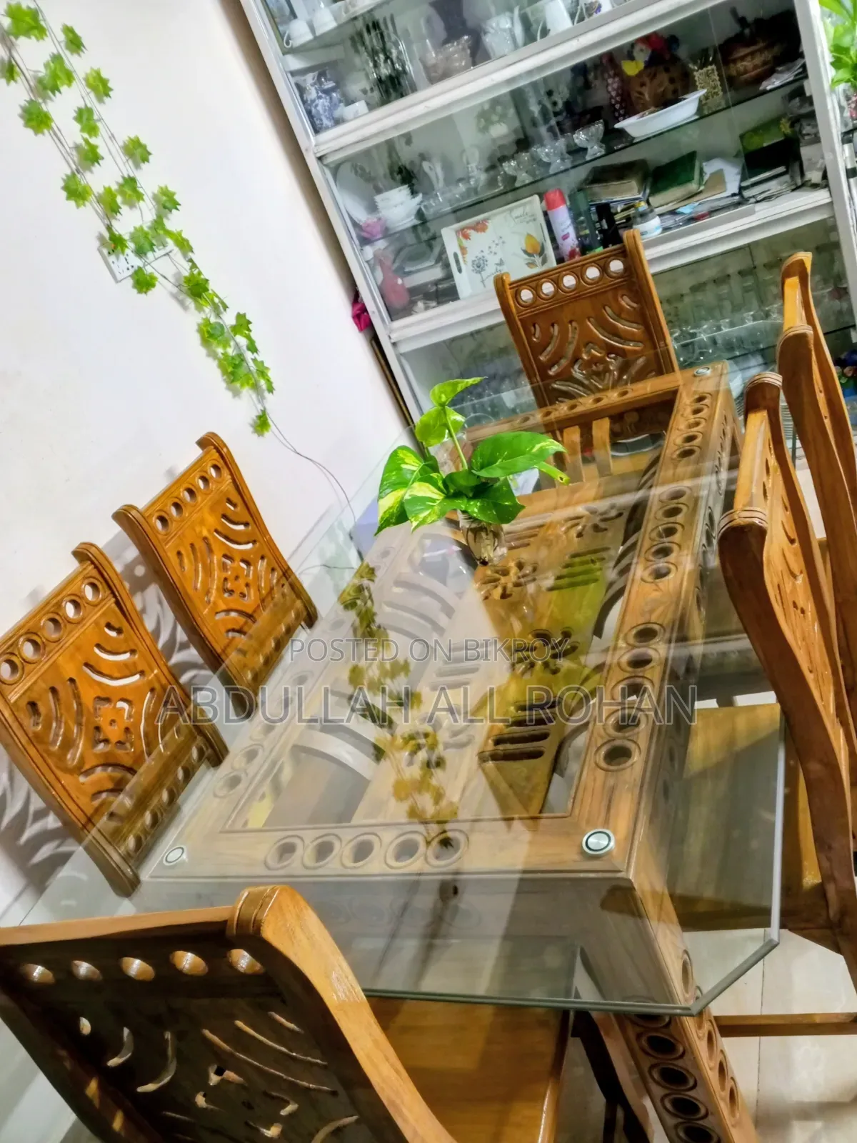 ৬ চেয়ার সেকুন কাঠের ডাইনিং টেবিল