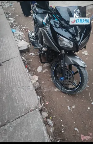 ইয়ামাহা ফেজার ভি ২ ২০১৯ ব্ল্যাক