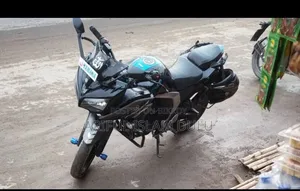 ইয়ামাহা ফেজার ভি ২ ২০১৯ ব্ল্যাক