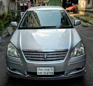 টয়োটা প্রিমিও ১.৫ এফডব্লিউডি ২০০৬ সিলভার