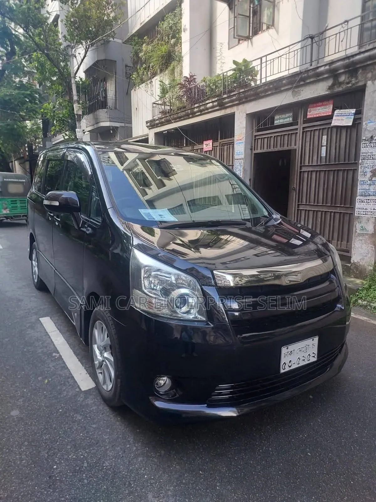 Toyota Noah 2009 Black