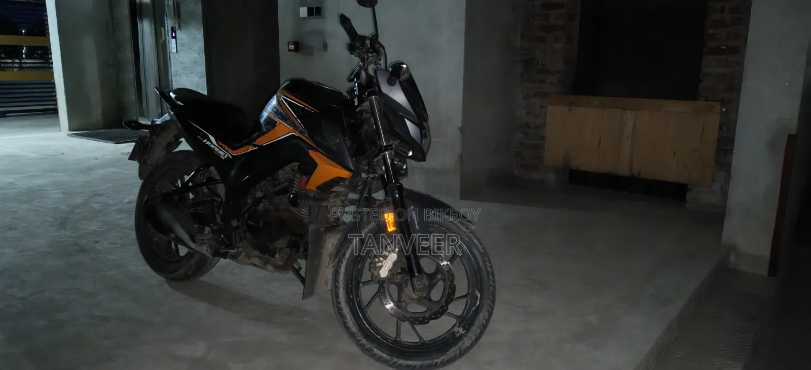 হোন্ডা হরনেট ২০২০ অরেঞ্জ