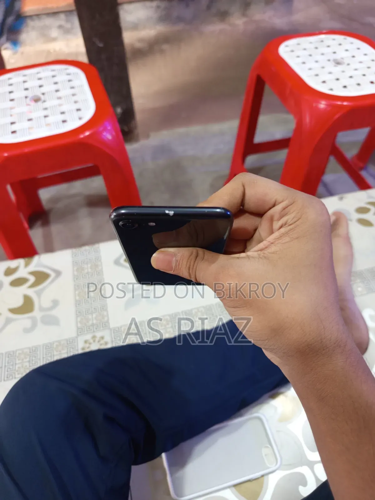 অ্যাপল আইফোন এসই (২০২০) ৬৪ জিবি ব্ল্যাক