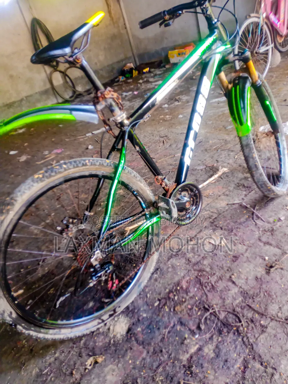 ২ টি সাইকেল বিক্রয় হবে