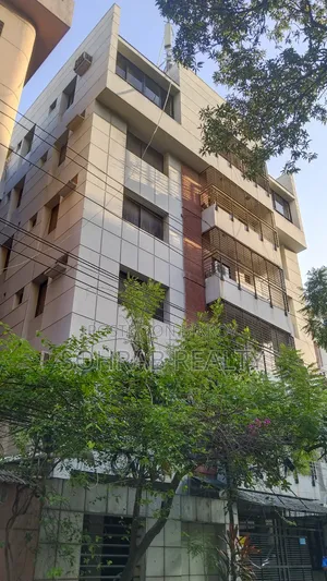 সোহরাব রিয়েল্টি, উত্তরায় ৩ বেডরুমের অ্যাপার্টমেন্ট বিক্রয়ের জন্য
